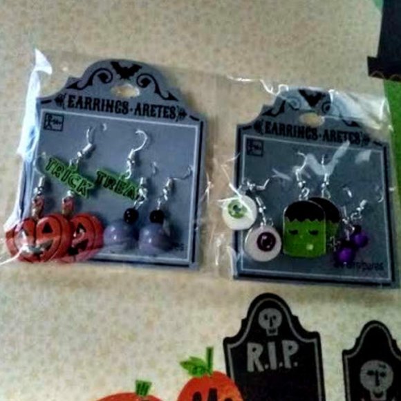 HAUNT COUTURE HALLOWEEN 6pc LOT FRANKENSTEIN/PUMPKIN/TRICK TREAT/EYES EARRINGS - Picture 7 of 10